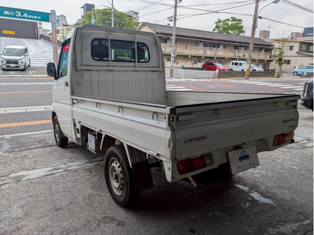 ミニキャブトラック Ｖタイプ　４ＷＤ　５速ミッション　三方開　積載可能量３５０ｋｇ（18枚目）