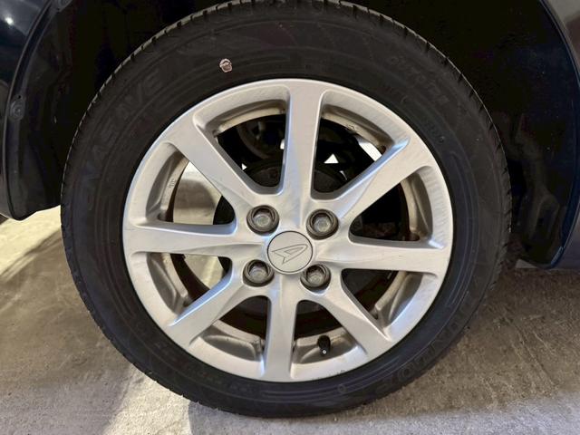 ムーヴ X アイドリングストップ スマートキー プッシュスターター 電動格納ドアミラー ベンチシート オートエアコン 純正アルミホイール タイミングチェーン(33枚目)