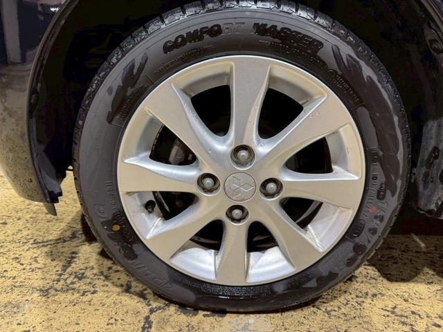 ｅＫワゴン Ｇ　アイドリングストップ　ナビ地デジＴＶ　スマートキー　ＥＴＣ　プッシュスターター　オートエアコン　電動格納ドアミラー　ベンチシート　純正１４インチアルミホイール（31枚目）