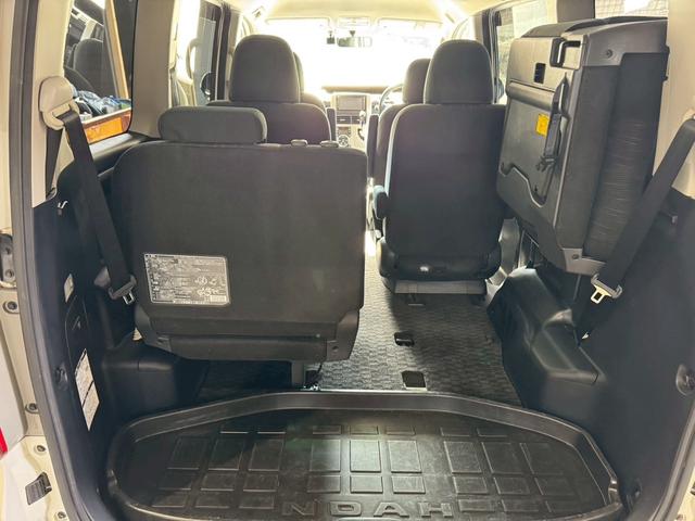 ノア Si 7人乗り 両側電動スライドドア ナビ地デジTV バックカメラ ETC スマートキー プッシュスターター 電動格納ドアミラー オートエアコン HIDヘッドライト 純正アルミホイール(29枚目)