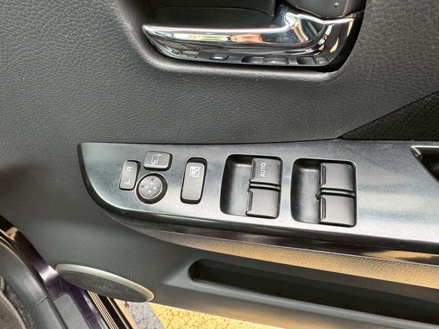 ワゴンＲスティングレー ＴＳ　インタークーラーターボ　ＨＩＤヘッドライト　純正アルミ　純正エアロ　スマートキー　ＥＴＣ　プッシュスターター　電動格納ドアミラー　ベンチシート　オートエアコン　タイミングチェーン（11枚目）