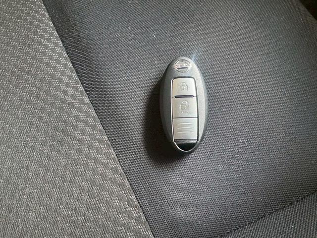 ノート ｅ－パワー　Ｘ　ナビ地デジＴＶ　アラウンドビューモニター　Ｂｌｕｅｔｏｏｔｈ　ドライブレコーダー　ＥＴＣ　インテリジェントキー　衝突方軽減ブレーキ　レーンアシスト（12枚目）