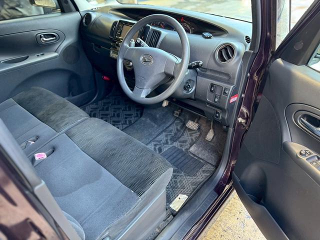 タント Ｇスペシャル　アイドリングストップ　片側電動スライドドア　スマートキー　ＥＴＣ　ＤＶＤ再生　オートエアコン　電動格納ドアミラー　ベンチシート　純正１４インチアルミホイール（5枚目）