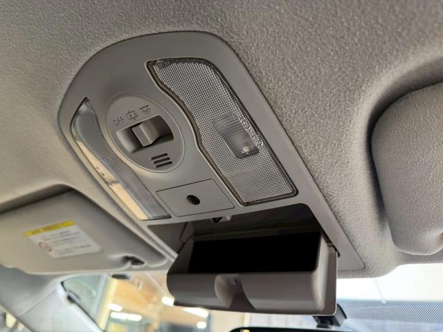 プリウスアルファ Sツーリングセレクション ナビ ETC スマートキー プッシュスターター 電動格納ドアミラー LEDヘッドライト 純正17インチアルミホイール(17枚目)