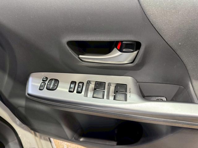 プリウスアルファ Sツーリングセレクション ナビ ETC スマートキー プッシュスターター 電動格納ドアミラー LEDヘッドライト 純正17インチアルミホイール(18枚目)