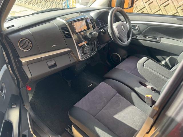 ワゴンRスティングレー リミテッドII ナビ地デジTV スマートキー ETC プッシュスターター 電動格納ドアミラー ベンチシート HIDヘッドライト 純正エアロ アルミホイール(24枚目)