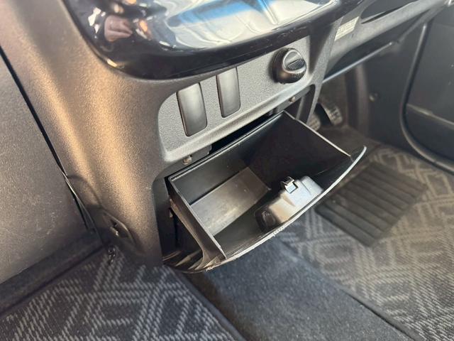 タント カスタムX ナビ地デジTV Bluetooth 片側電動スライドドア スマートキー オートエアコン ベンチシート 電動格納ドアミラー HIDヘッドライト 純正エアロ 純正14インチアルミホイール(15枚目)