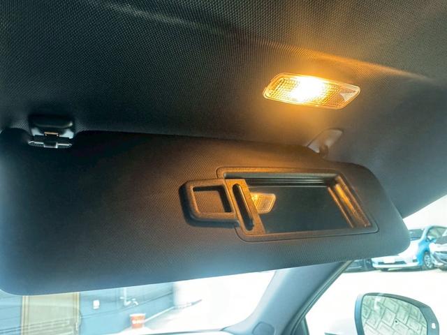 A3セダン 1.4TFSIシリンダーオンデマンド Sライン 純正ナビ Bluetooth オートライト HIDヘッドライト アイドリングストップ 横滑り防止装置 クリアランスソナー(12枚目)