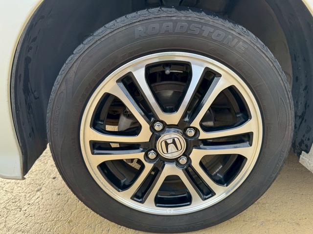 Ｎ－ＢＯＸカスタム Ｇ　ＳＳパッケージ　両側電動スライドドア　ナビ地デジＴＶ　バックカメラ　Ｂｌｕｅｔｏｏｔｈ　スマートキー　ＥＴＣ　プッシュスターター　ＨＩＤヘッドライト　純正エアロ　純正アルミホイール（31枚目）