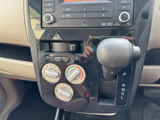 ｅＫワゴン Ｅ　車検令和９年１２月　ＥＴＣ　キーレスエントリー　ＣＤデッキ　ベンチシート　シートヒーター　ＴＶ（9枚目）