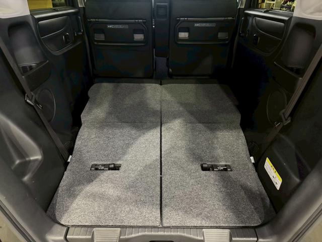 Ｎ－ＢＯＸカスタム Ｇ・Ｌパッケージ　ドライブレコーダー　ナビ地デジＴＶ　バックカメラ　Ｂｌｕｅｔｏｏｔｈ　スマートキー　ＥＴＣ　プッシュスターター　片側電動スライドドア　ＨＩＤヘッドライト　純正エアロ　純正アルミホイール（23枚目）