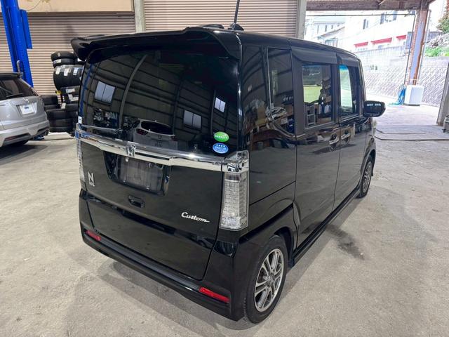 Ｎ－ＢＯＸカスタム Ｇ・Ｌパッケージ　ドライブレコーダー　ナビ地デジＴＶ　バックカメラ　Ｂｌｕｅｔｏｏｔｈ　スマートキー　ＥＴＣ　プッシュスターター　片側電動スライドドア　ＨＩＤヘッドライト　純正エアロ　純正アルミホイール（31枚目）