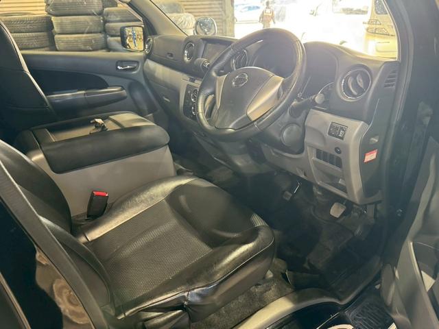 �z�[���y�[�W���쐬���܂����A���Ђ�������������