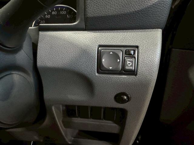 ���Ƒ��ł��z�����������L�x�ȃR�[�q�[���j���[�ƌ��I�ȃX�^�b�t�����҂����Ă܂��B