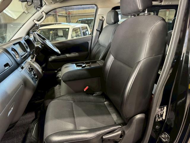 �����ۏ؂ɂ��p�ӂ��Ă���܂��B���ڂ������e�́A�X�^�b�t�܂ł��q�˂��������B