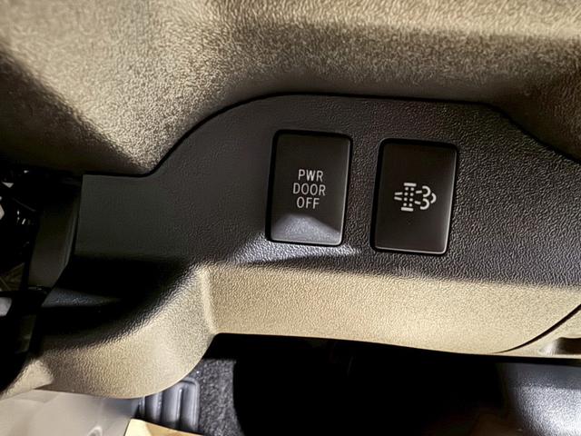 ハイエースバン ロングスーパーＧＬ　ダークプライムＳ　登録済未使用車　モデリスタエアロ　ＬＥＤヘッドライト　１５インチＡＷ　両側電動スライドドア　スマートキー　プッシュスターター　オートマチックハイビーム　レーンアシスト（8枚目）