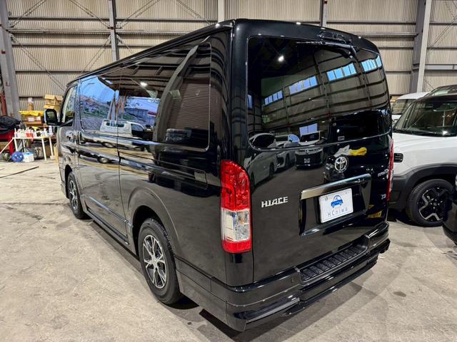 ハイエースバン ロングスーパーＧＬ　ダークプライムＳ　登録済未使用車　モデリスタエアロ　ＬＥＤヘッドライト　１５インチＡＷ　両側電動スライドドア　スマートキー　プッシュスターター　オートマチックハイビーム　レーンアシスト（50枚目）