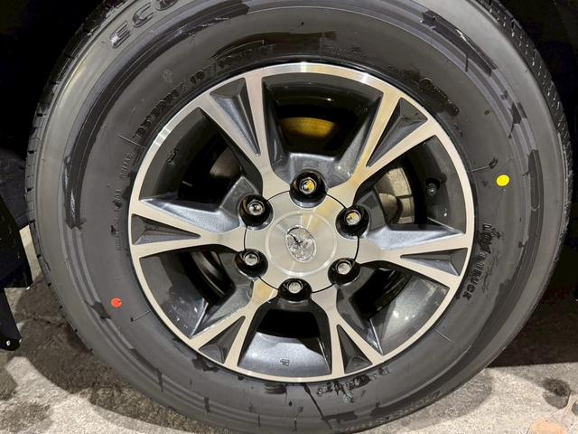 ハイエースバン ロングスーパーＧＬ　ダークプライムＳ　登録済未使用車　モデリスタエアロ　ＬＥＤヘッドライト　１５インチＡＷ　両側電動スライドドア　スマートキー　プッシュスターター　オートマチックハイビーム　レーンアシスト（53枚目）