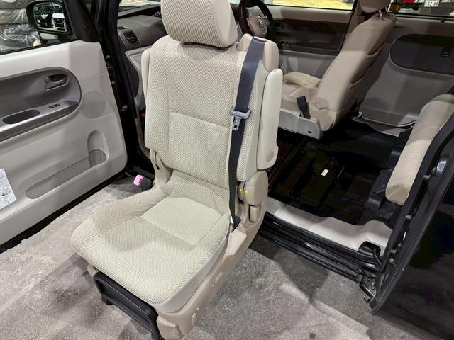 タント Ｌ　ＳＡＩＩ　ウェルカムシート　ナビ地デジＴＶ　バックカメラ　電動格納ドアミラー　両側スライドドア　衝突軽減ブレーキ　アイドリングストップ　横滑り防止装置（5枚目）