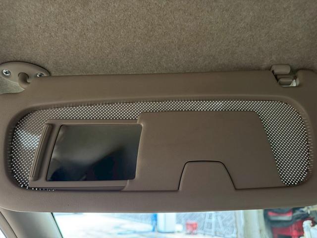 ご家族でお越し下さい♪豊富なコーヒーメニューと個性的なスタッフがお待ちしてます。