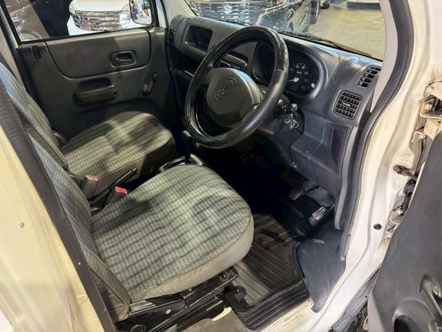 �z�[���y�[�W���쐬���܂����A���Ђ�������������