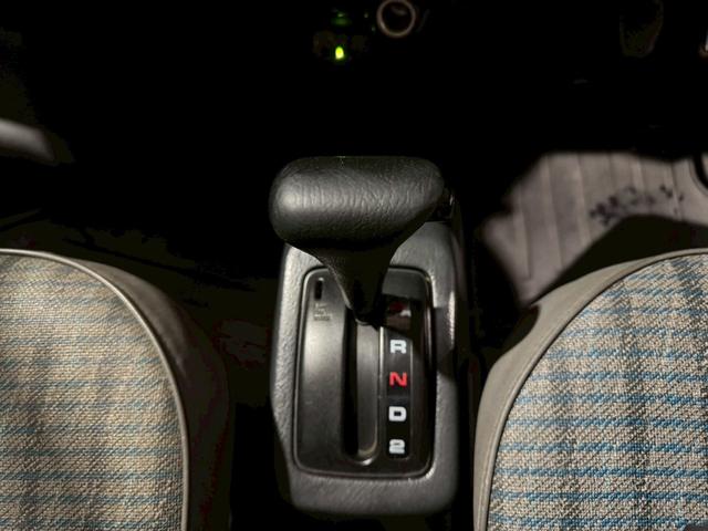 ���Ƒ��ł��z�����������L�x�ȃR�[�q�[���j���[�ƌ��I�ȃX�^�b�t�����҂����Ă܂��B