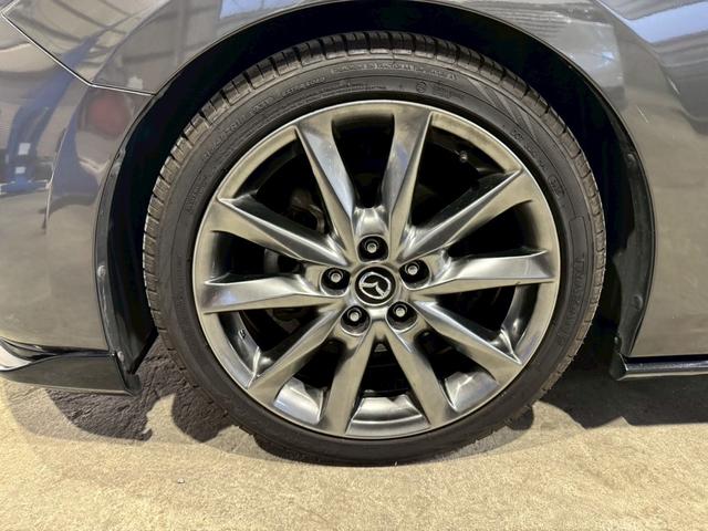 �C�ӕی������p�ӂ��Ă���܂��B���ڂ������e���́A���C�y�ɃX�^�b�t�܂ł��q�˂��������B