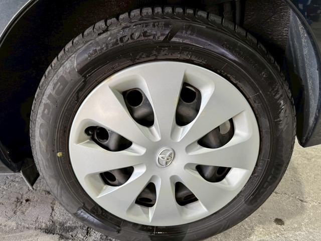 アクア Ｓ　ナビ地デジＴＶ　スマートキー　ＥＴＣ　プッシュスターター　電動格納ドアミラー　オートエアコン　タイミングチェーン（27枚目）