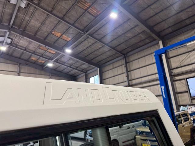 ���Ђł͐V�ԁE���ÎԂ̔̔��͖ܘ_�A�����E���E�ی��Ƃ��Ԃɂ�����鎖�S�ʂ��������Ă���܂��B���S�̃J�[���C�t������Ă��܂��̂ŁA���Г��Ђւ��₢���킹��������