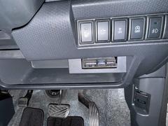 �񻺥᡼�����Ǥ����鿷�֤����᡼������갷���Ǥ��ޤ���ή�Ԥ��Ҵ��˥᡼������鷺����ƤǤ���Τ��ȣã�����ζ��ߤǤ��� 6