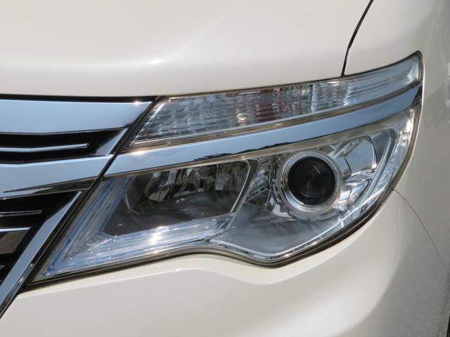 セレナ ライダー　Ｓ－ハイブリッド　フルセグナビ　Ｂｌｕｅｔｏｏｔｈ　ＤＶＤ再生　ドライブレコーダー　ＥＴＣ　後席モニター　両側電動スライドドア　１年保証　バックカメラ　エマージェンシーブレーキ　スマートキー２個　オートライト　アイスト（17枚目）