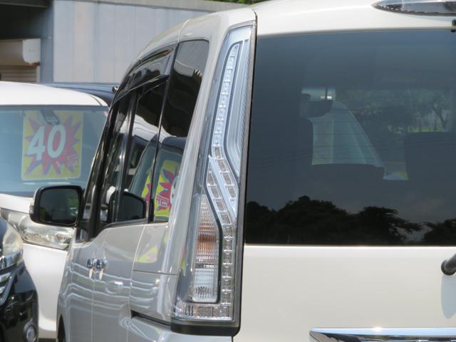 セレナ ライダー　Ｓ－ハイブリッド　フルセグナビ　Ｂｌｕｅｔｏｏｔｈ　ＤＶＤ再生　ドライブレコーダー　ＥＴＣ　後席モニター　両側電動スライドドア　１年保証　バックカメラ　エマージェンシーブレーキ　スマートキー２個　オートライト　アイスト（22枚目）