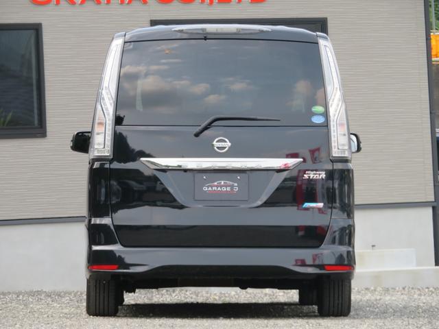 セレナ ハイウェイスター　Ｓ－ハイブリッド　フルセグナビ　Ｂｌｕｅｔｏｏｔｈ　ＤＶＤ再生　１年保証　後席モニター　バックカメラ　ＥＴＣ　両側電動スライドドア　エマージェンシーブレーキ　オートライト　スマートキー２個　レーンアシスト　８人乗り（12枚目）