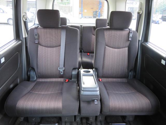 セレナ ハイウェイスター　Ｓ－ハイブリッド　フルセグナビ　Ｂｌｕｅｔｏｏｔｈ　ＤＶＤ再生　１年保証　後席モニター　バックカメラ　ＥＴＣ　両側電動スライドドア　エマージェンシーブレーキ　オートライト　スマートキー２個　レーンアシスト　８人乗り（39枚目）