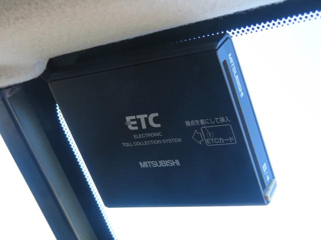 セレナ ハイウェイスター　フルセグナビ　Ｂｌｕｅｔｏｏｔｈ　ＤＶＤ再生　１年保証　後席モニター　両側電動スライド　タイヤ４本新品　エマブレ　バックカメラ　ＥＴＣ　オートクルーズ　ＵＳＢ　スマートキー２個　オートライト　８人乗り（36枚目）