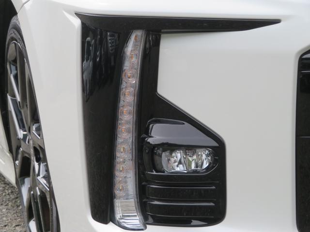 プリウスＰＨＶ Ｓナビパッケージ・ＧＲスポーツ　フルセグナビ　Ｂｌｕｅｔｏｏｔｈ　ハイブリッド機構１年保証　ＥＴＣ２．０　衝突被害軽減システム　ハーフレザーシート　ＧＲエアロ　シートヒーター　オートクルーズ　スマートキー　１８ＡＷ　ＵＳＢ挿入口（18枚目）