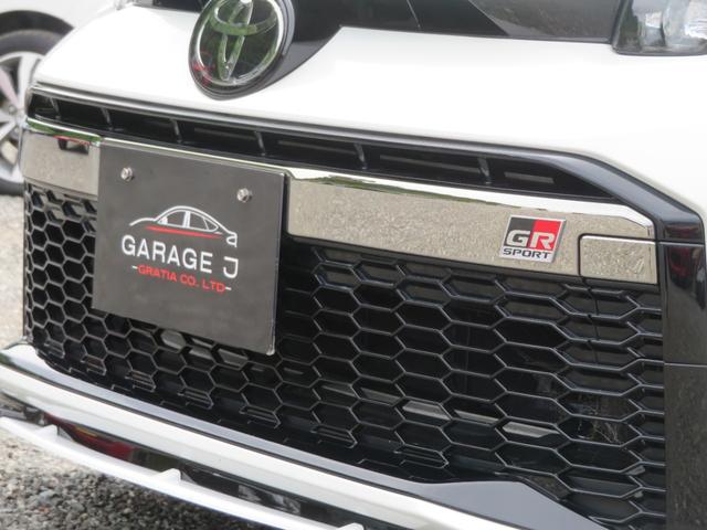 プリウスＰＨＶ Ｓナビパッケージ・ＧＲスポーツ　フルセグナビ　Ｂｌｕｅｔｏｏｔｈ　ハイブリッド機構１年保証　ＥＴＣ２．０　衝突被害軽減システム　ハーフレザーシート　ＧＲエアロ　シートヒーター　オートクルーズ　スマートキー　１８ＡＷ　ＵＳＢ挿入口（33枚目）