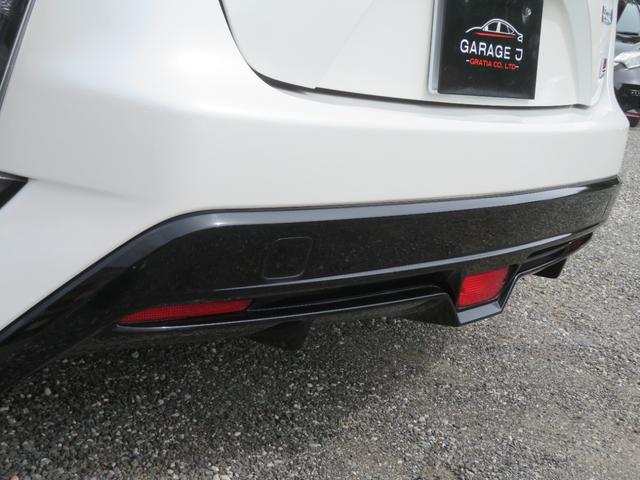 プリウスＰＨＶ Ｓナビパッケージ・ＧＲスポーツ　フルセグナビ　Ｂｌｕｅｔｏｏｔｈ　ハイブリッド機構１年保証　ＥＴＣ２．０　衝突被害軽減システム　ハーフレザーシート　ＧＲエアロ　シートヒーター　オートクルーズ　スマートキー　１８ＡＷ　ＵＳＢ挿入口（37枚目）