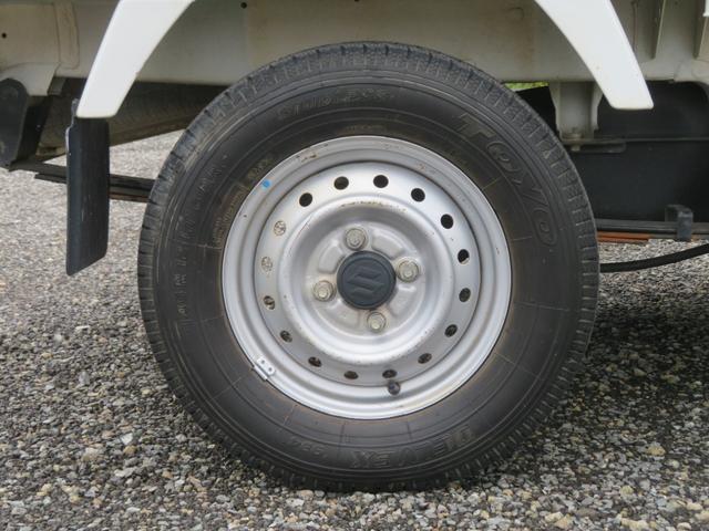キャリイトラック ＫＣ　ＡＴ車　４ＷＤ　ＥＴＣ　１年保証　エアコン　イベライザー　パワーステアリング　タイヤ４本新品　スタッドレスタイヤ４本付き（40枚目）