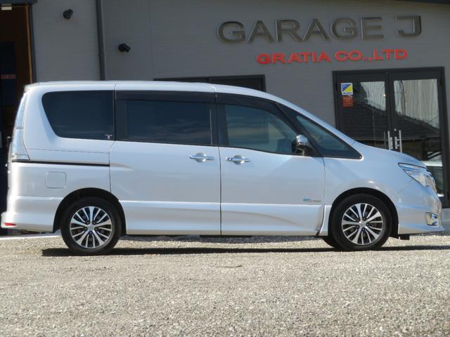 セレナ ハイウェイスター　Ｖセレ＋セーフティＩＩ　ＳＨＶ　フルセグナビ　Ｂｌｕｅｔｏｏｔｈ　ＤＶＤ再生　１年保証　ドラレコ前後　後席モニター　アラウンドビュー　エマージェンシーブレーキ　両側電動スライドドア　オートクルーズ　１００ｖ電源　スマートキー２個（10枚目）