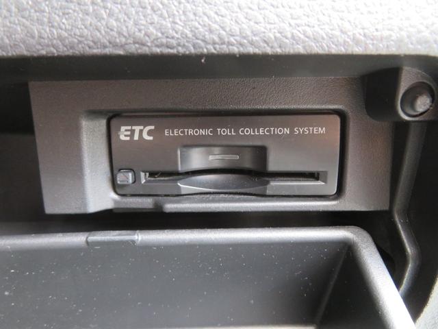 セレナ ハイウェイスター　Ｖセレ＋セーフティＩＩ　ＳＨＶ　フルセグナビ　Ｂｌｕｅｔｏｏｔｈ　ＤＶＤ再生　１年保証　ドラレコ前後　後席モニター　アラウンドビュー　エマージェンシーブレーキ　両側電動スライドドア　オートクルーズ　１００ｖ電源　スマートキー２個（49枚目）
