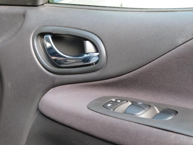 セレナ ハイウェイスター S-ハイブリッド 後席モニター 両側電動スライド アラウンドビュー スマートキー2個 フルセグナビ Bluetooth DVD再生 ETC 16AW フロントタイヤ新品 エマージェンシーブレーキ オートクルーズ 8人(50枚目)