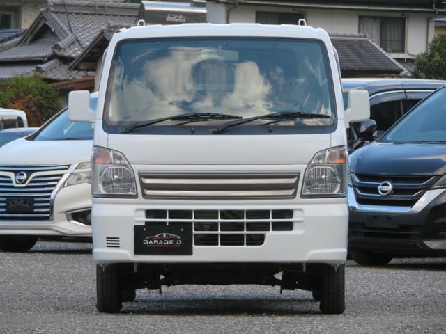 ＮＴ１００クリッパートラック ＤＸ　４ＷＤ　ＭＴ　フルセグナビ　Ｂｌｕｅｔｏｏｔｈ　ＤＶＤ再生　ＥＴＣ　イベライザー　エアコン　パワーステアリング　エアバッグ　ＡＢＳ　同色全塗装済み（8枚目）