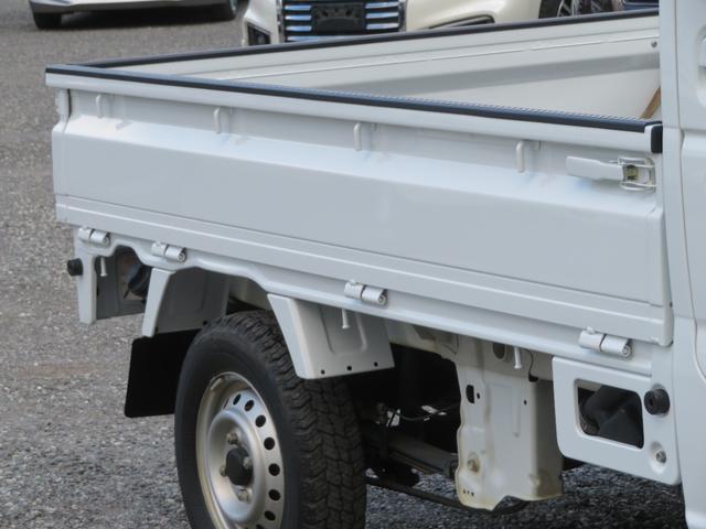 ＮＴ１００クリッパートラック ＤＸ　４ＷＤ　ＭＴ　フルセグナビ　Ｂｌｕｅｔｏｏｔｈ　ＤＶＤ再生　ＥＴＣ　イベライザー　エアコン　パワーステアリング　エアバッグ　ＡＢＳ　同色全塗装済み（26枚目）