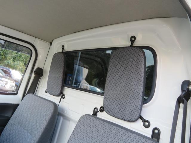 ＮＴ１００クリッパートラック ＤＸ　４ＷＤ　ＭＴ　フルセグナビ　Ｂｌｕｅｔｏｏｔｈ　ＤＶＤ再生　ＥＴＣ　イベライザー　エアコン　パワーステアリング　エアバッグ　ＡＢＳ　同色全塗装済み（69枚目）