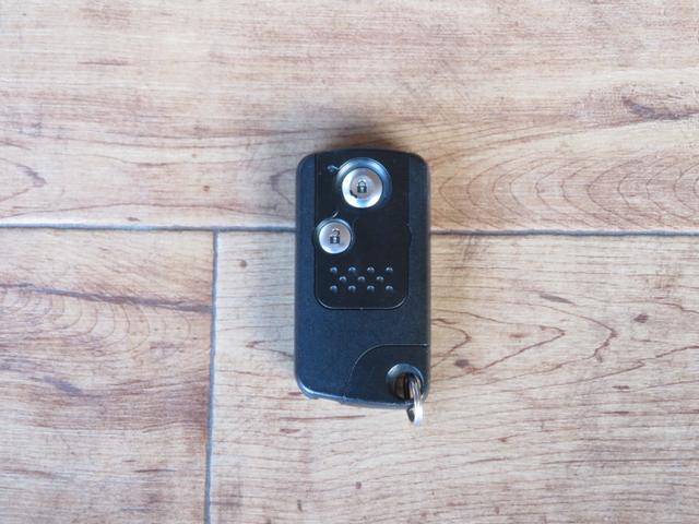 CR-Z α ETC ドライブレコーダー バックカメラ ワンセグナビ Bluetooth DVD再生 オートライト オートエアコン スマートキー オートクルーズ HID フォグランプ MTモードパドルシフト(42枚目)