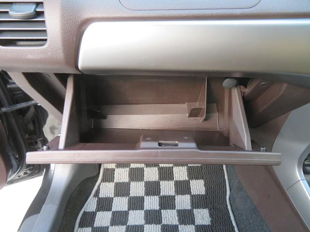 コペン セロ 5速MT ターボ ETC シートヒーター 1年保証 オートエアコン フルセグナビ Bluetooth DVD再生 フォグランプ スマートキー 15AW USBポート LEDライト 修復歴無し(68枚目)