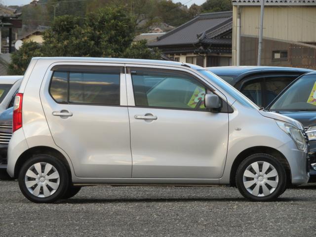 ワゴンＲ ＦＸ　キーレス　イベライザー　１年保証　オートエアコン　ＣＤ　ベンチシート　エアバッグ　アイドリングストップ　ＡＢＳ　衝突安全ボディ　パワーウィンドウ　パワーステアリング　ＣＶＴ　電動格納ミラー（10枚目）