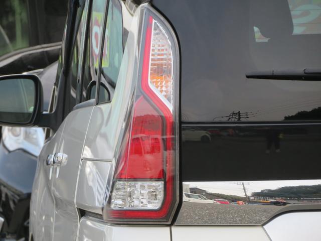 セレナ ハイウェイスター　プロパイロットエディション　プロパイロット　インテリミラー　ドラレコ　後席モニター　１年保証　Ａビュー　オートブレーキ　エマブレ　フルセグナビ　Ｂｌｕｅｔｏｏｔｈ　ＤＶＤ再生　両側電動スライドドア　ＥＴＣ　タイヤ４本新品　Ｓキー（19枚目）