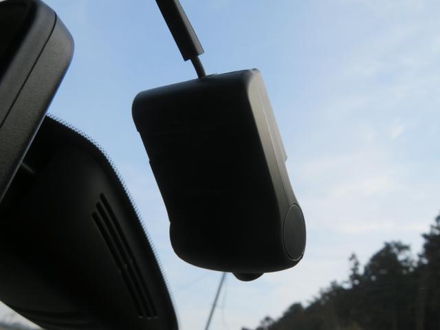 セレナ ハイウェイスター　プロパイロットエディション　プロパイロット　インテリミラー　ドラレコ　後席モニター　１年保証　Ａビュー　オートブレーキ　エマブレ　フルセグナビ　Ｂｌｕｅｔｏｏｔｈ　ＤＶＤ再生　両側電動スライドドア　ＥＴＣ　タイヤ４本新品　Ｓキー（50枚目）